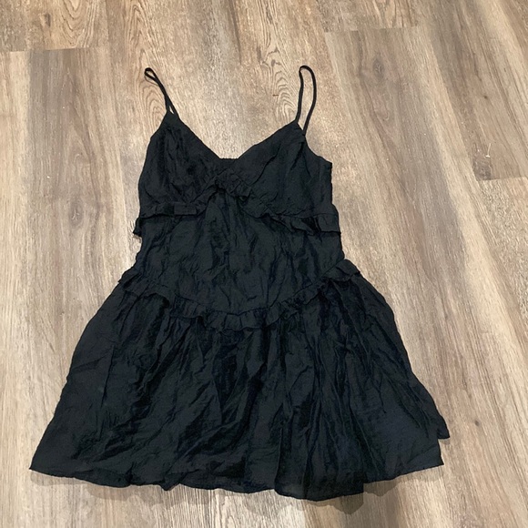 Black Abercrombie Ruffle Dress - Picture 1 of 6